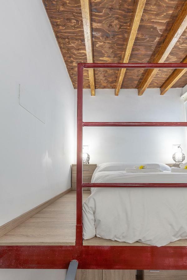 Apartament Pasaje De Amores Der - Descanso En Casa Y Vida Cultural Y Monumentos 4 Px Sewilla